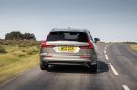 Volvo V60 D4 Momemtum 2018 года (UK)